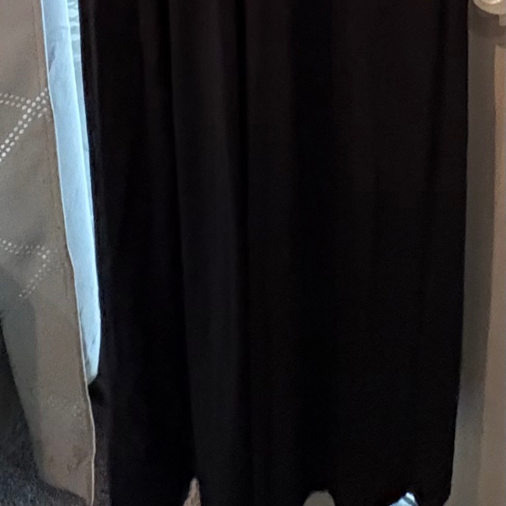 Cache Gown - Picture 6 of 10